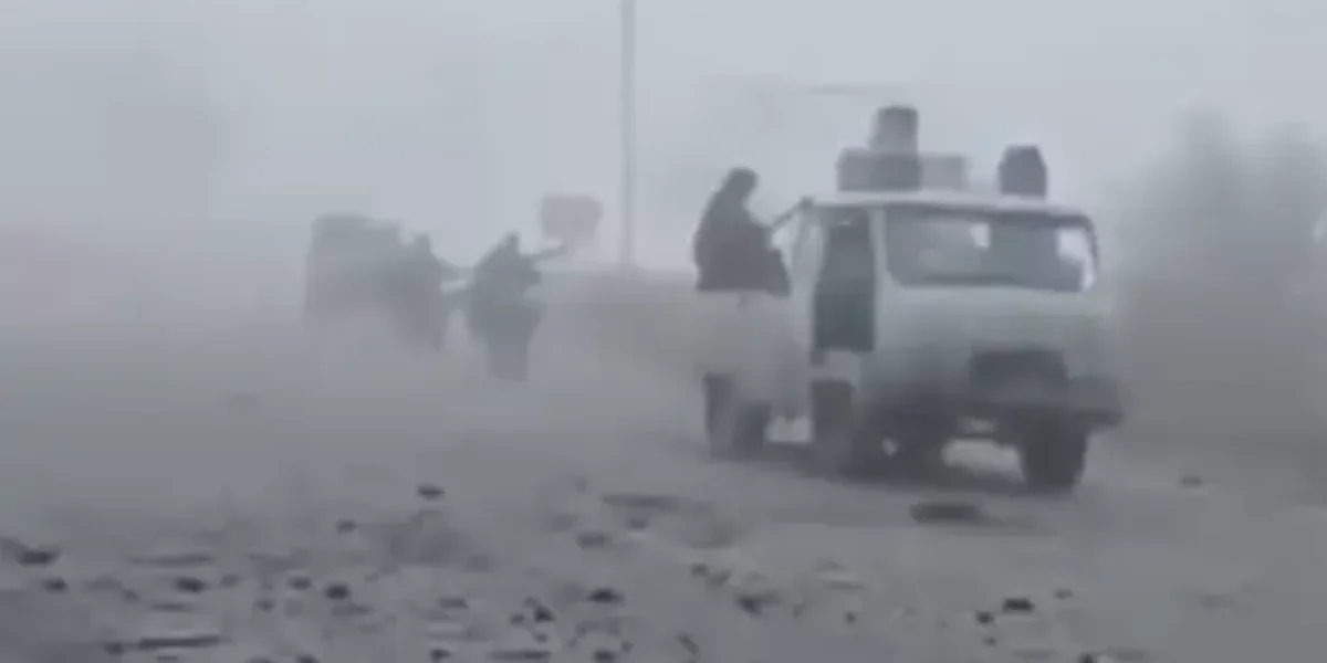 Видео входа наших в Покровск, под покровом тумана. «Безумный Макс», или откуда этот автохлам?