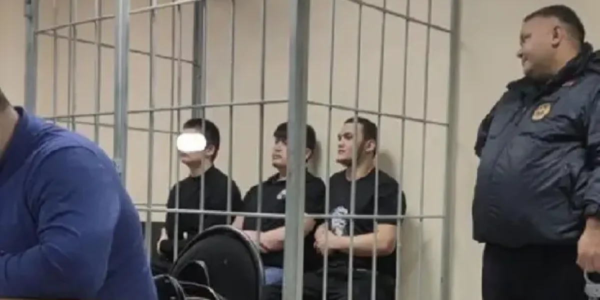 Судья отпустила мигрантов, избивших депутата Матвеева. Прокурор просил 11,5 лет, а им государство еще и деньги заплатит Судья отпустила мигрантов, избивших депутата Матвеева. Прокурор просил 11,5 лет, а им государство еще и деньги заплатит