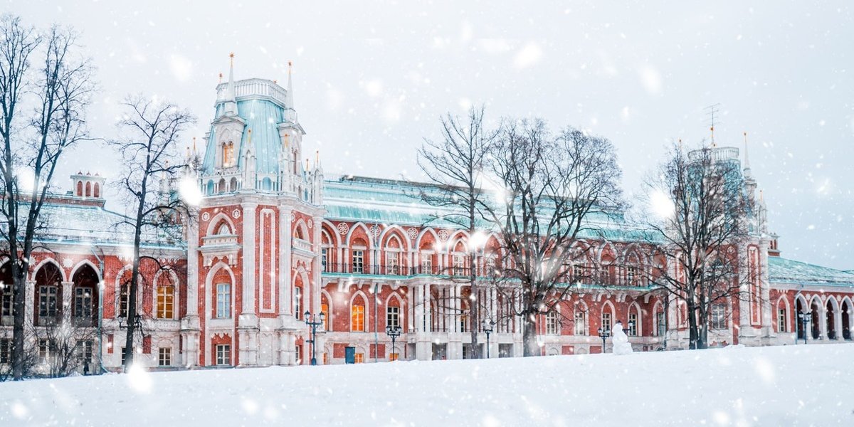 Политолог раскрыл, за какими «чудесами» европейцы едут в Россию Политолог раскрыл, за какими «чудесами» европейцы едут в Россию