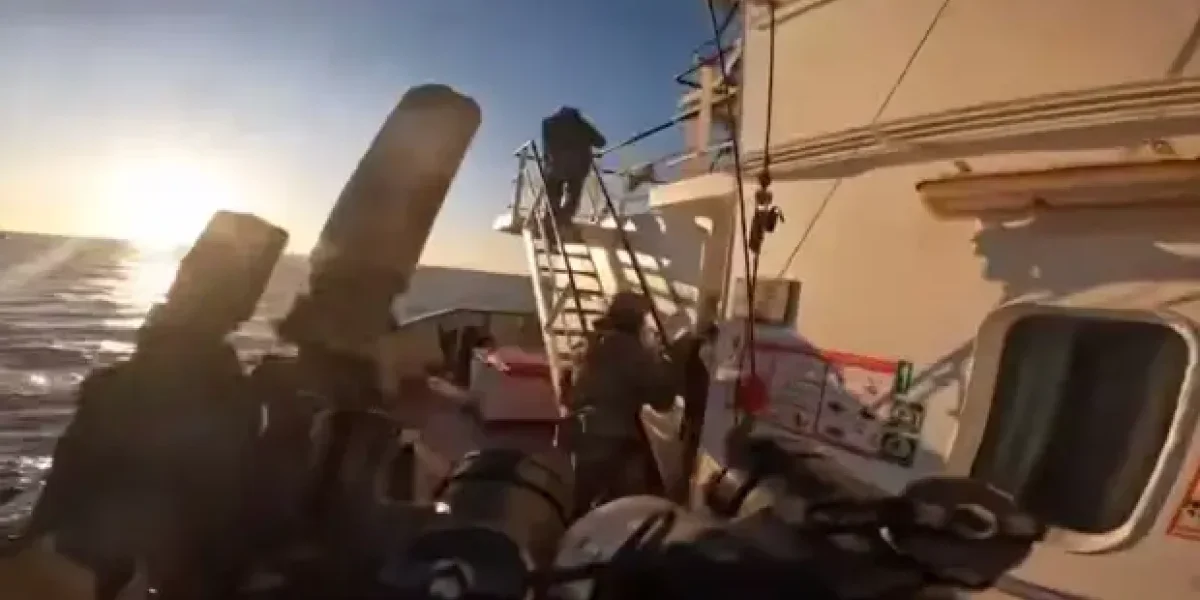 «Захватывайте русские корабли, вам ничего не будет!» При абордаже судна РФ финских операторов было больше, чем спецназа «Захватывайте русские корабли, вам ничего не будет!» При абордаже судна РФ финских операторов было больше, чем спецназа