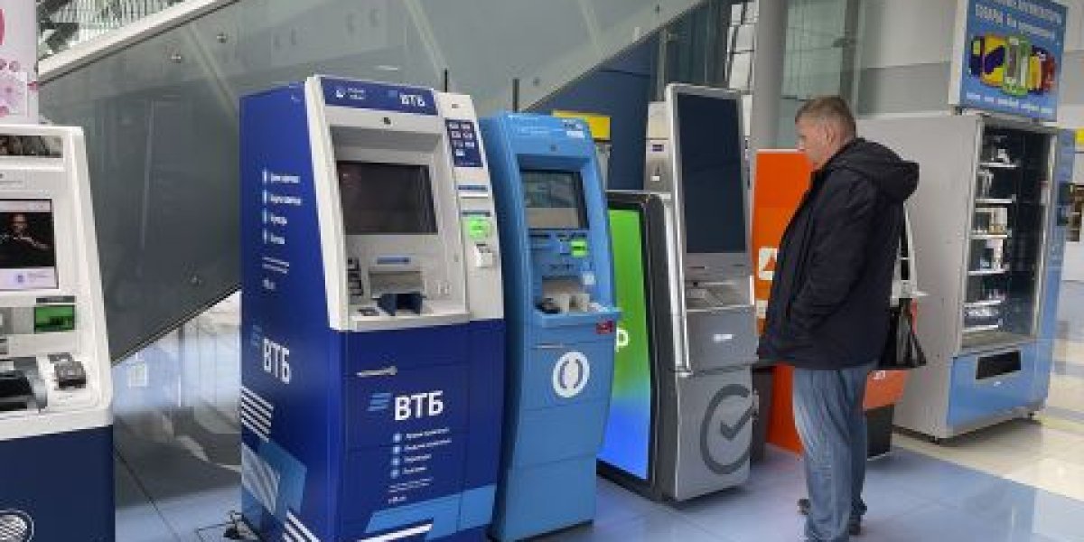 Налоговая может списать деньги без суда: как защитить свои счета Налоговая может списать деньги без суда: как защитить свои счета