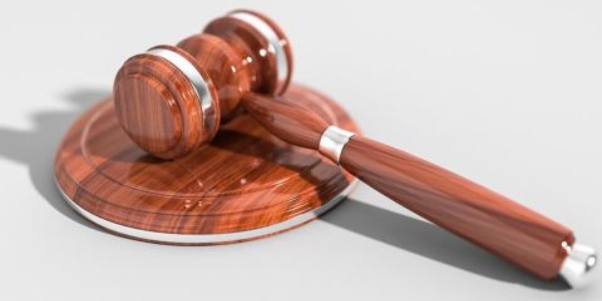 Судья, взятки и теща с «БМВ»: Краснов запустил «черную пятницу» в ВККС Судья, взятки и теща с «БМВ»: Краснов запустил «черную пятницу» в ВККС