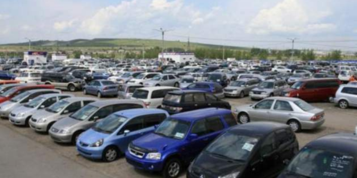 Японское качество против американских «монстров»: эксперты составили рейтинг неубиваемых внедорожников для вторичного рынка Японское качество против американских «монстров»: эксперты составили рейтинг неубиваемых внедорожников для вторичного рынка