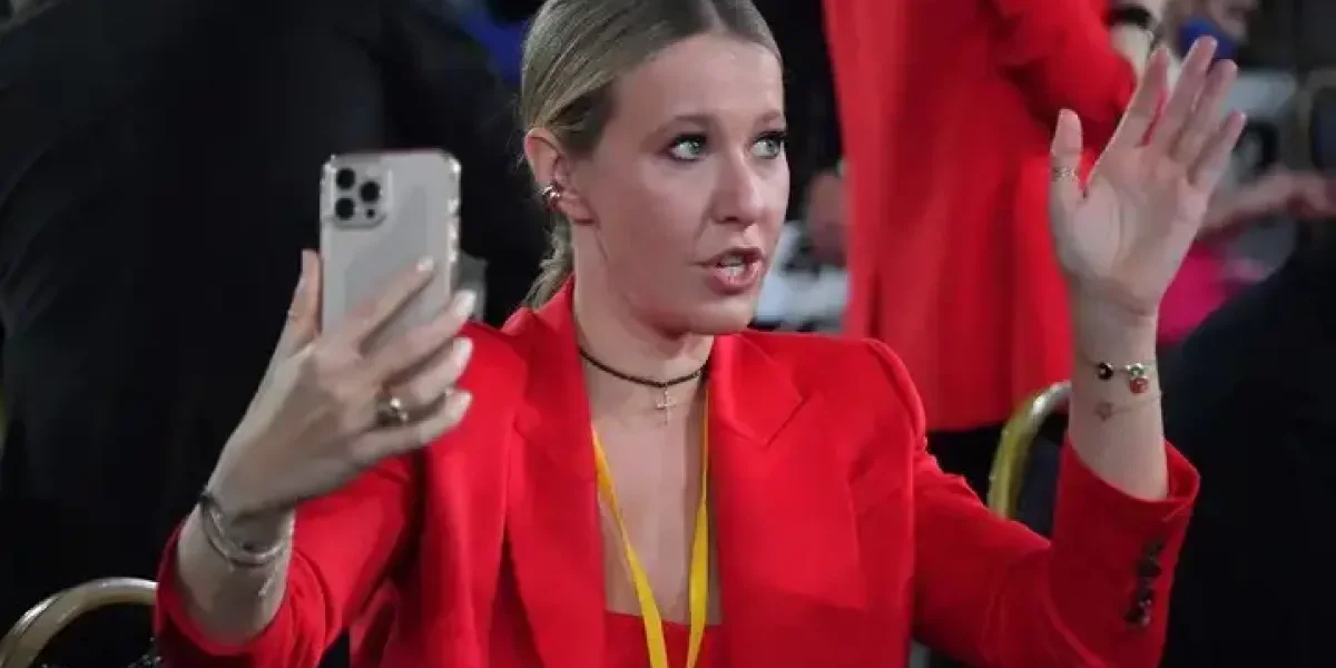 «Ну и как теперь спится, Ксения Анатольевна?»: уход Богомолова из Школы-студии МХАТ выставил Собчак на посмешище всего интернета «Ну и как теперь спится, Ксения Анатольевна?»: уход Богомолова из Школы-студии МХАТ выставил Собчак на посмешище всего интернета